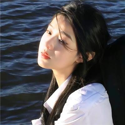涛女郎海报