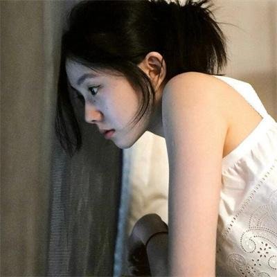 上帝不喜欢漫画海报